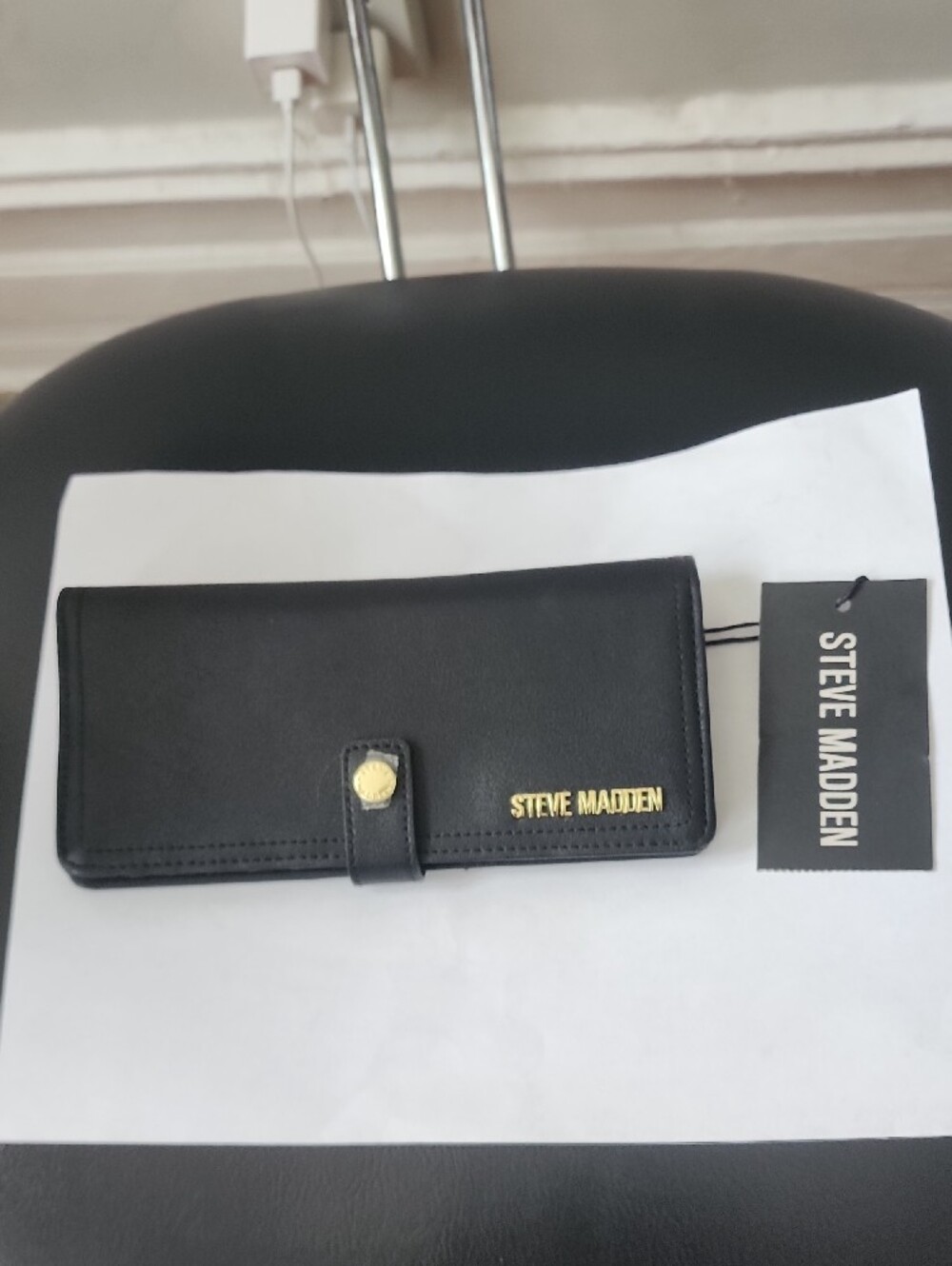 Steve Madden Black Trifold Wallet with Gold Accent - Picture 3 of 8